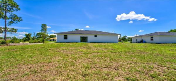 Lehigh Acres Residential, 752 Cardinal St E, Lehigh Acres, Florida 33974, image 1
