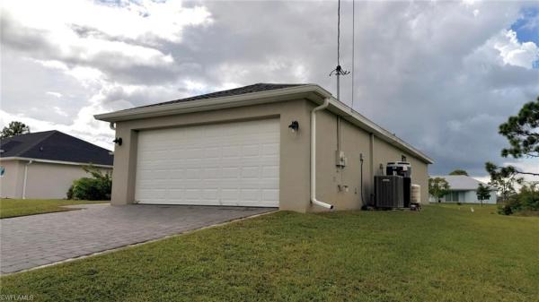 Cape Coral Residential, 2912 NW 22nd Ave, Cape Coral, Florida 33993, image 2