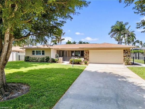 McGregor Isles, 450 Keenan Ave, Fort Myers, Florida 33919, image 1
