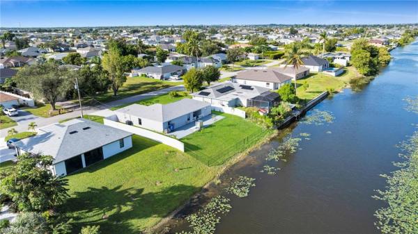 Cape Coral Residential, 1125 NE 11th Ter, Cape Coral, Florida 33909, image 2