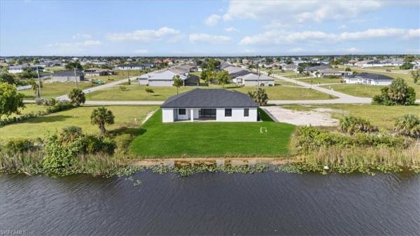 Cape Coral Residential, 820 NW 9th St, Cape Coral, Florida 33993, image 3