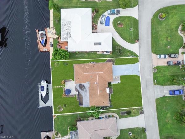 Cape Coral, 3746 SE 1st Pl, Cape Coral, Florida 33904, image 3