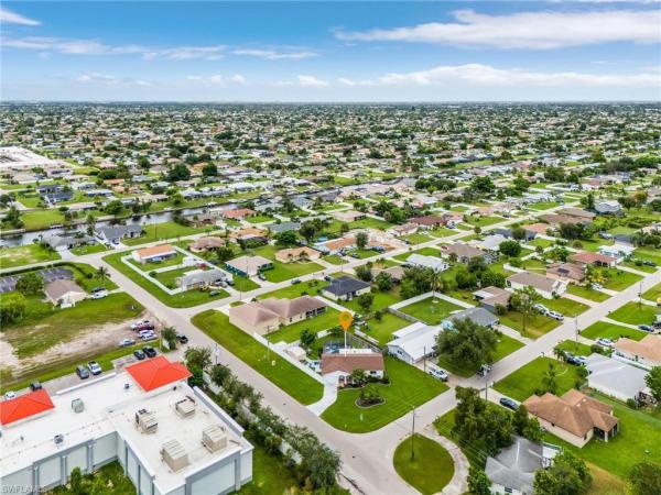 Cape Coral Residential, 1444 SE 11th Ter, Cape Coral, Florida 33990, image 2