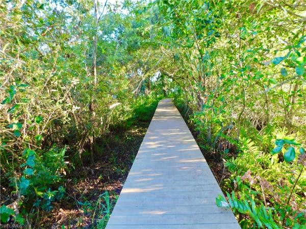 Calusa Woods, 16990 Laurelin Ct, North Fort Myers, Florida 33917, image 2