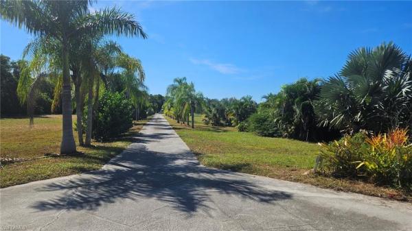 Naples No HOA, 11530 Riggs Rd, Naples, Florida 34114, image 1