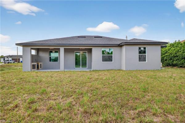 Lehigh Acres, 804 N Curtis Ave, Lehigh Acres, Florida 33971, image 1
