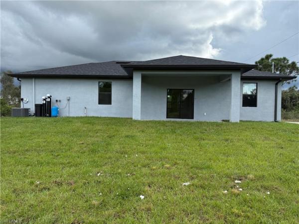 2820 47th St W, Lehigh Acres, Florida 33971, image 1