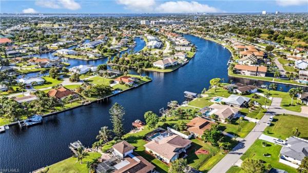 Cape Coral Residential, 714 SE 43rd St, Cape Coral, Florida 33904, image 3