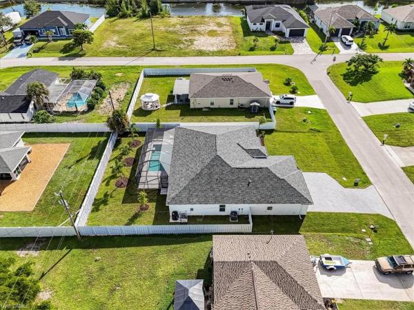 Cape Coral, 505 SW 25th Ln, Cape Coral, Florida 33914, image 1