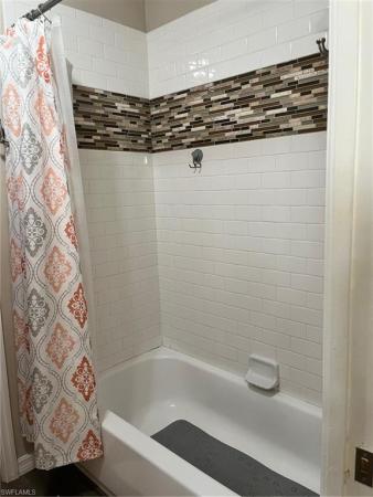 Island Park Woods, 6156 Lake Front Dr, Fort Myers, Florida 33908, image 2