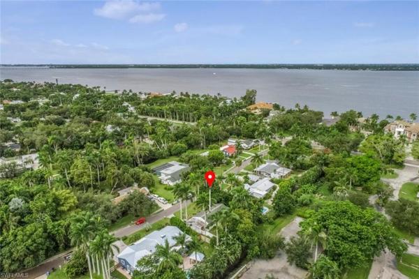Edison Manor, 1429 Sandra Dr, Fort Myers, Florida 33901, image 1