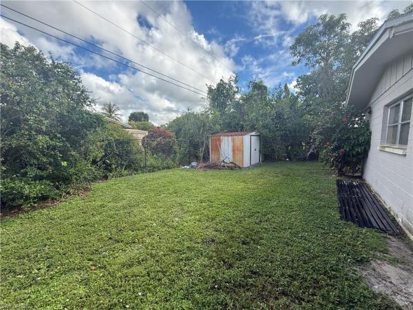 Fort Myers Villas, 2355 Ivy Ave, Fort Myers, Florida 33907, image 1