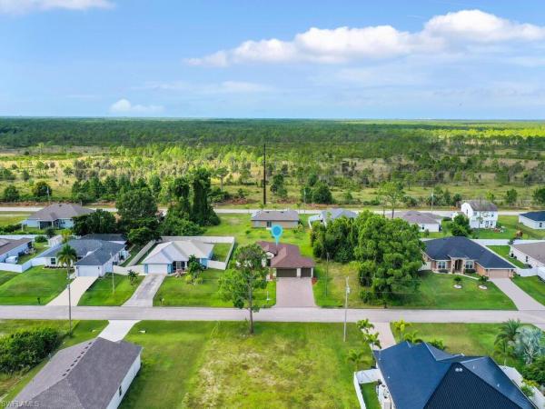 Cape Coral Residential, 3916 8th Pl, Cape Coral, Florida 33909, image 2