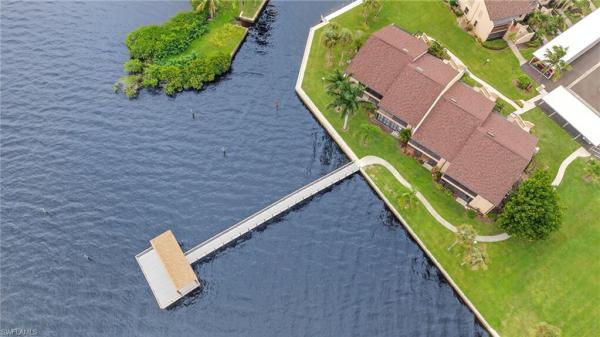 Admiralty Yacht & Racquet Club, 15477 Admiralty Cir #6, North Fort Myers, Florida 33917, image 2
