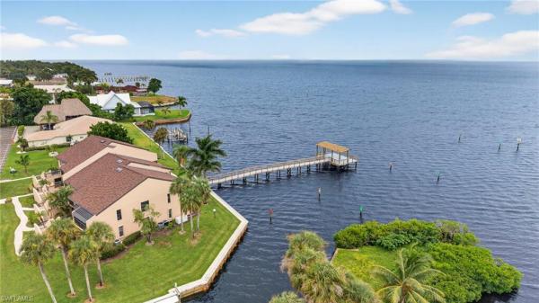 Admiralty Yacht & Racquet Club, 15477 Admiralty Cir #6, North Fort Myers, Florida 33917, image 1