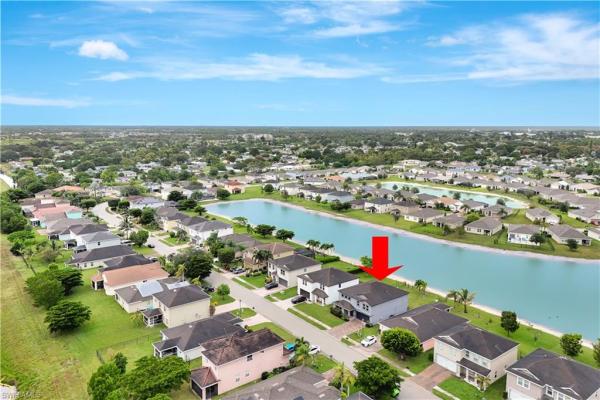 10337 Canal Brook Ln, Lehigh Acres, Florida 33936, image 1