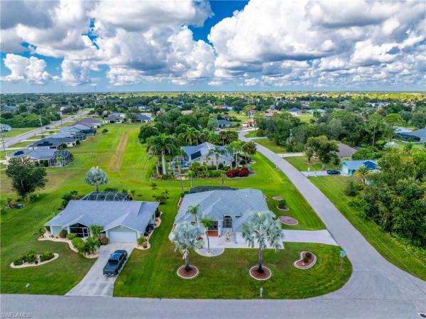 149 Valdiva St, Punta Gorda, Florida 33983, image 1