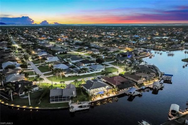 Cape Coral Residential, 2307 SW 45th Ter, Cape Coral, Florida 33914, image 2