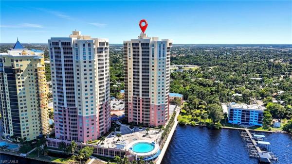 Riviera, 2743 1st St #110, Fort Myers, Florida 33916, image 2