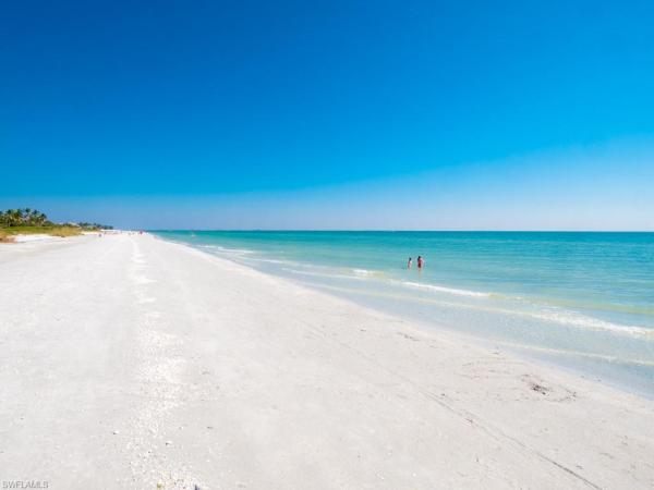 Spanish Cay, 1610 Middle Gulf Dr #E-4, Sanibel, Florida 33957, image 2