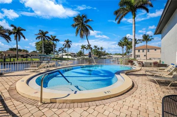 The Anchorage, 4928 Vincennes St #C3, Cape Coral, Florida 33904, image 2