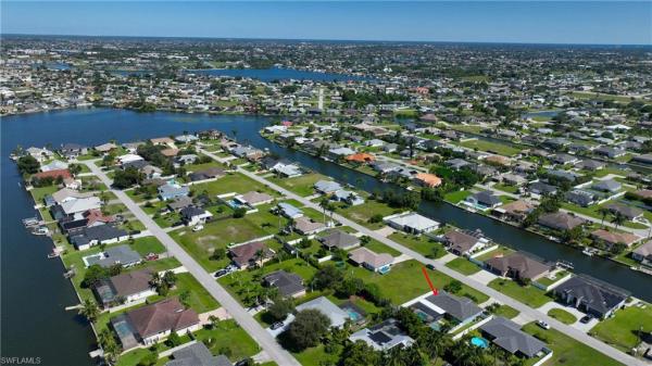 Cape Coral Residential, 1306 SW 4th Pl, Cape Coral, Florida 33991, image 3