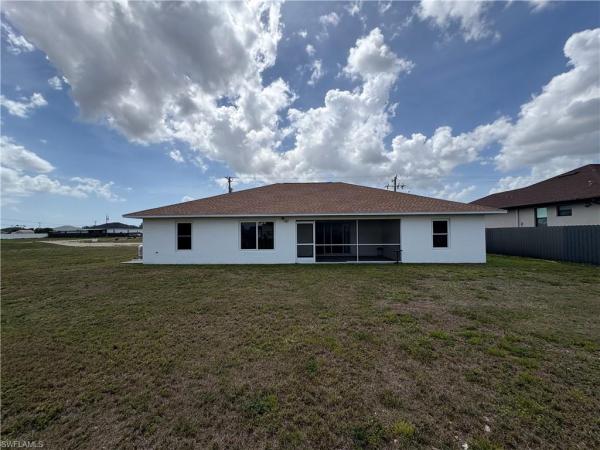 Cape Coral, 1417 NE 4th Pl, Cape Coral, Florida 33909, image 1