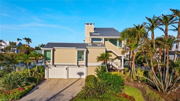 Sanibel Harbours, 1290 Bay Dr, Sanibel, Florida 33957, image 2