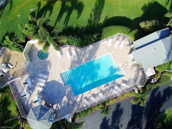 102 Mcgregor Park Cir, Fort Myers, Florida 33908, image 1