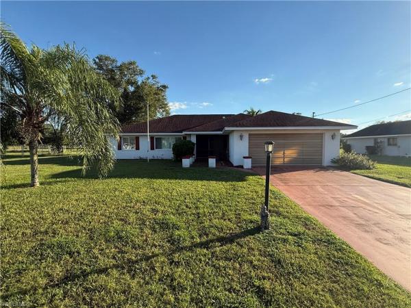 Country Club Estates, 1466 Archer St, Lehigh Acres, Florida 33936, image 1