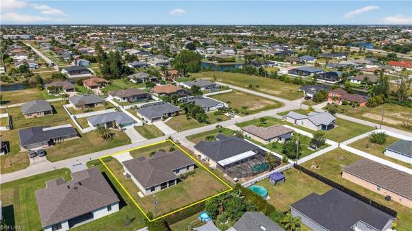 Cape Coral Residential, 2701 SW 4th Ave, Cape Coral, Florida 33914, image 2