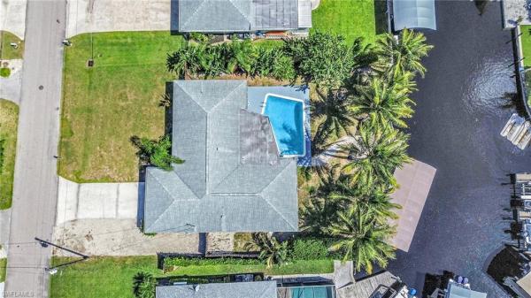 McGregor Isles, 392 Norwood Ct, Fort Myers, Florida 33919, image 1