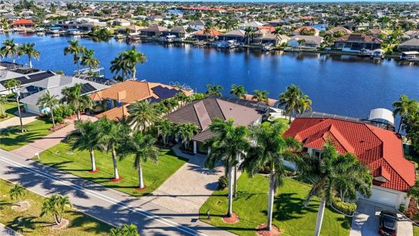 Cape Coral Residential, 3445 Ceitus Pkwy, Cape Coral, Florida 33991, image 3