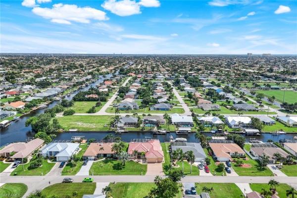Cape Coral Residential, 214 SW 39th Ter, Cape Coral, Florida 33914, image 1