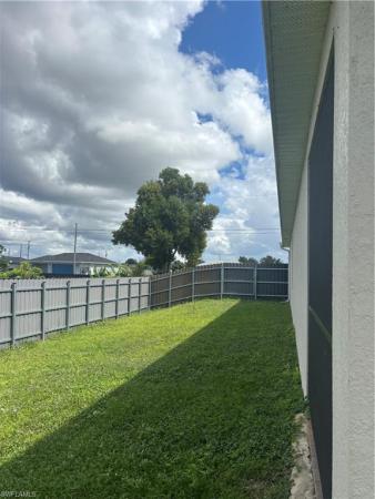 Cape Coral, 2152 NW 22nd Ave, Cape Coral, Florida 33993, image 1