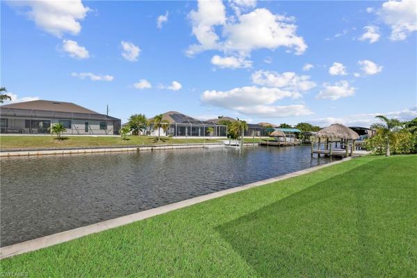 Cape Coral Residential, 2033 SW 31st Ter, Cape Coral, Florida 33914, image 1