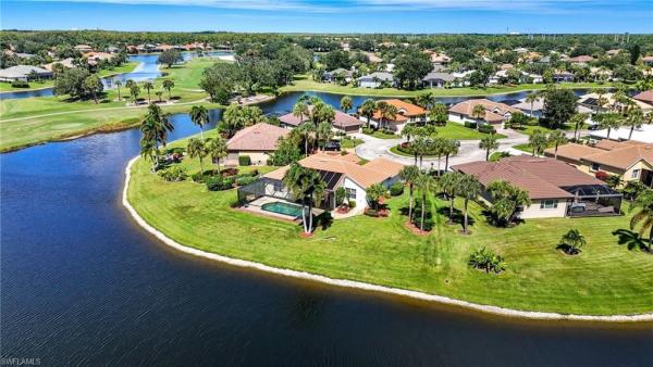 Walden Lakes, 12570 Lake Run Dr, Fort Myers, Florida 33913, image 2
