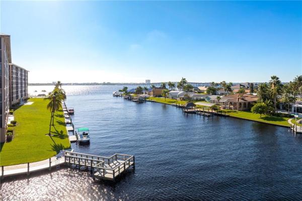 River Towers, 4280 SE SE 20th Pl, Cape Coral, Florida 33904, image 2