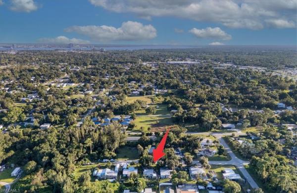 Palmona Park, 448 Santa Cruz St, North Fort Myers, Florida 33903, image 1