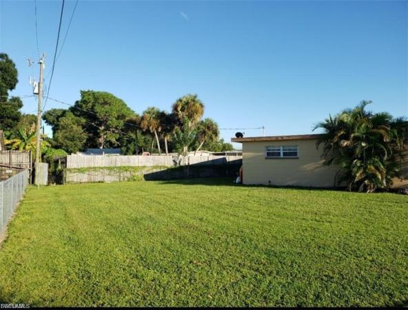 Suburban Park, 860 Camellia Dr, North Fort Myers, Florida 33903, image 1