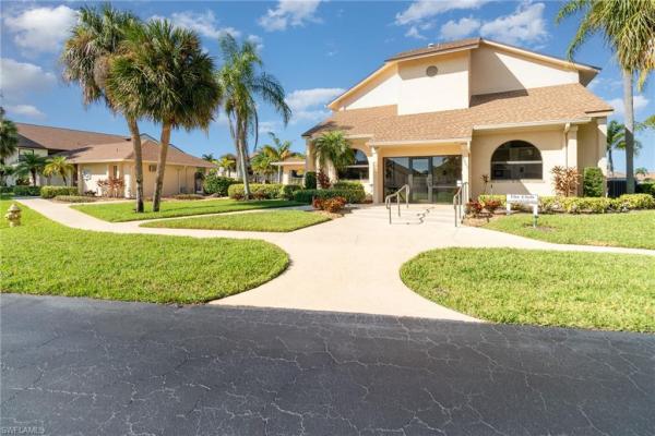 The Club At Crystal Lake, 8382 Charter Club Cir #10, Fort Myers, Florida 33919, image 3