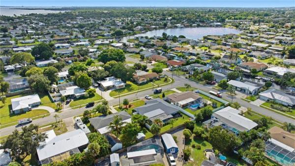 Waterway Estates, 1654 Mansville Ter, North Fort Myers, Florida 33903, image 2