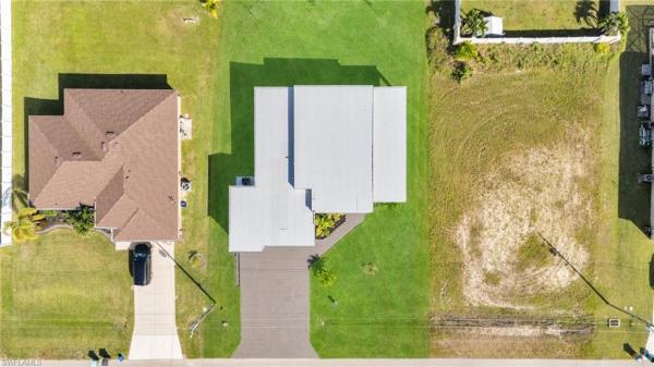 113 37th Ave, Cape Coral, Florida 33991, image 1
