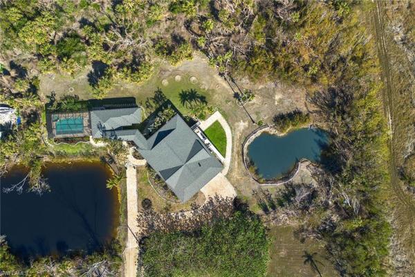 Metes & Bounds, 2999 Twin Ponds Dr, Sanibel, Florida 33957, image 2