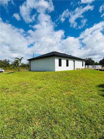 Lehigh Acres, 302 15th St, Lehigh Acres, Florida 33972, image 2