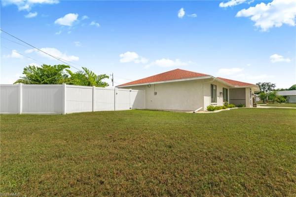 Cape Coral Residential, 903 SE 19th St #, Cape Coral, Florida 33990, image 3