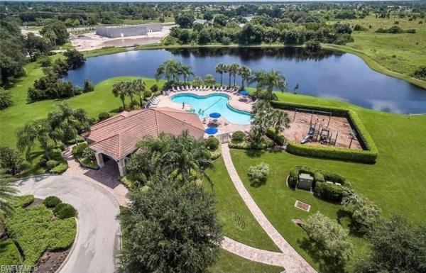 10531 Canal Brook Ln, Lehigh Acres, Florida 33936, image 1
