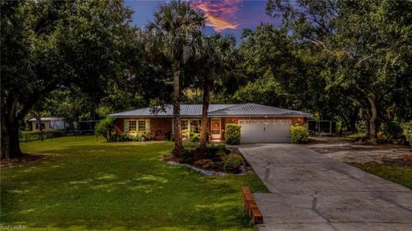 Colonial Acres, 17371 Williamsburg Dr, North Fort Myers, Florida 33917, image 1