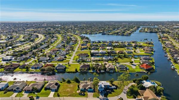Cape Coral, 502 SW 7th Ter #, Cape Coral, Florida 33991, image 2