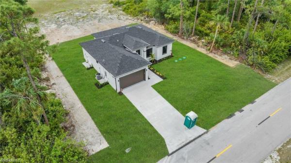 Lehigh Acres, 1505 Williams Ave, Lehigh Acres, Florida 33972, image 1